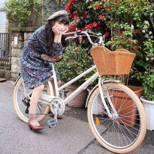 자출사 도쿄나인 여성 24인치 바구니 자전거
