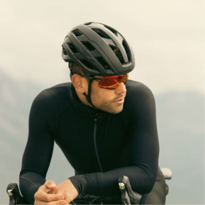 레이저 스트라다 키네티코어 자전거 헬멧