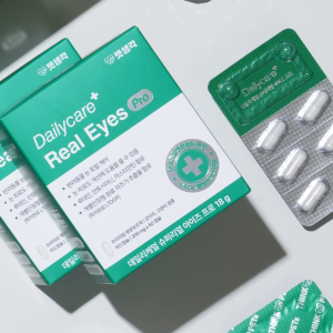 펫생각 비숑 푸들 말티즈 포메 루테인 2개월분