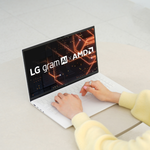 [5종선물]2025 LG AMD AI 그램 15 크라켄5 16GB 256GB 가벼운 사무용 업무용 인강용 대학생 노트북 당일출고