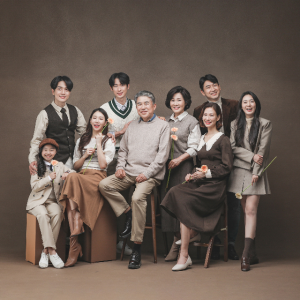 밀양가족사진 가족사진 리마인드웨딩촬영 환갑칠순팔순 컨셉사진관 밀양스튜디오