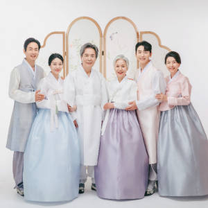 창원가족사진 리마인드웨딩촬영 환갑칠순팔순 컨셉사진관 창원스튜디오
