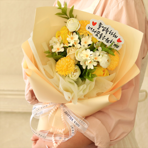 졸업식 꽃다발 비누꽃 토퍼 졸업 생일 학예회 재롱잔치 발표회 축하 선물 로지핑크 M