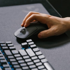 로지텍 지슈라2 덱스 오른손 전용 게이밍마우스