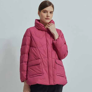 [크로커다일레이디]  마젠타 하프넥 중기장 퀄팅 덕다운 CLCSDW201