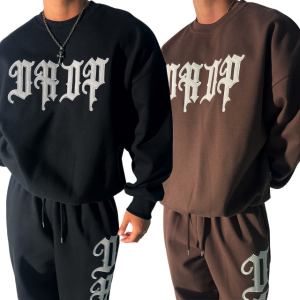 남자 오버 박스 아플리케 자수 맨투맨