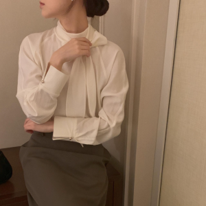 타이블라우스 금단추 사색 고급 하객블라우스