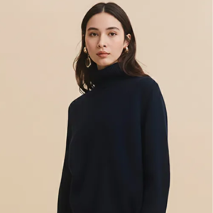 [헤지스] 네이비 울 터틀넥 니트