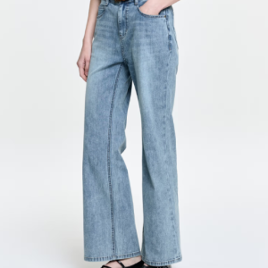 [헤지스 여성] 썸머 부츠컷 데님 팬츠 블루