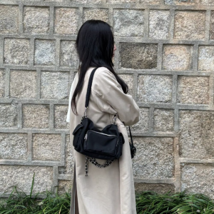 토티 카메라백 체인백 패브릭체인백 카리나공항백