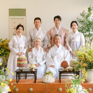 대전가족사진 리마인드웨딩 칠순잔치 의상대여 메이크업