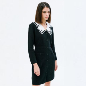 [질스튜어트뉴욕 우먼] 블랙 탈착카라 아크릴혼방 니트원피스 JSSW2B500BK