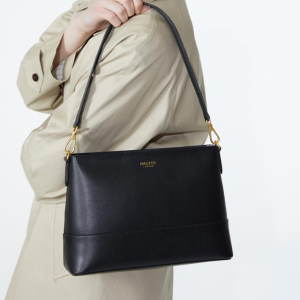 [헤지스 ACC] 블랙 가죽 숄더백 WIBA3F411BK